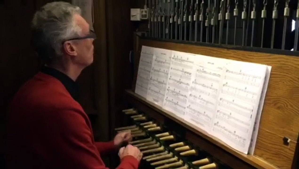 Welke twee Bowie-nummers klinken uit het carillon van de Martinitoren? - RTV Noord