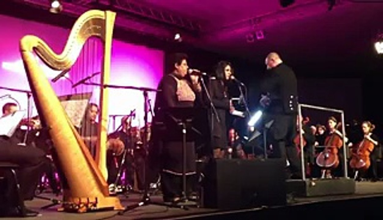 Dam Mast Qalandar Mast Mast - Manqabat Hazrat Lal Shahbaz Qalandar (R.A) -Shazia Manzoor & Qurat ul Ain Balouch QB