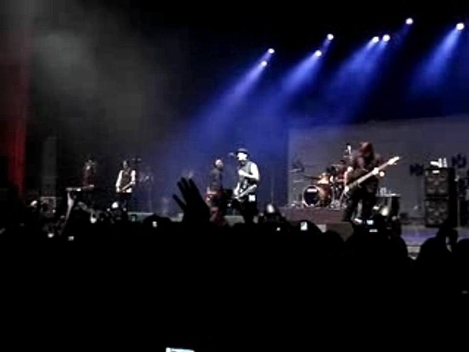 GOOD CHARLOTTE CONCERT OLYMPIA 20 MAI 2007 (5)