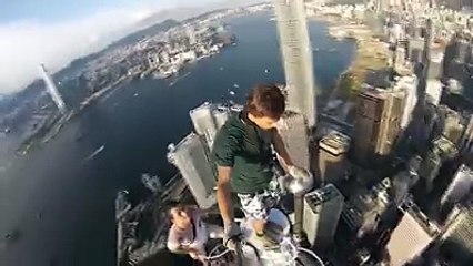The most Dangerous Selfie of the world at the top of  tallest tower !!