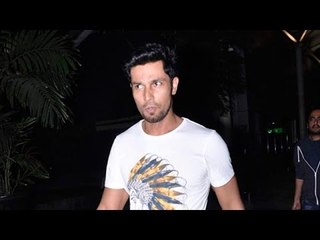 Randeep Hooda Spotted @ The Mumbai Airport