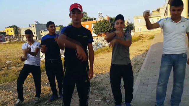 ADANA MERKEZ PATLIYOR HERKES (official video)