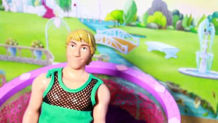 Orbeez Pool PRANK Disney Frozen Barbie Anna & Kristoff Orbeez Explosion Pool Prank