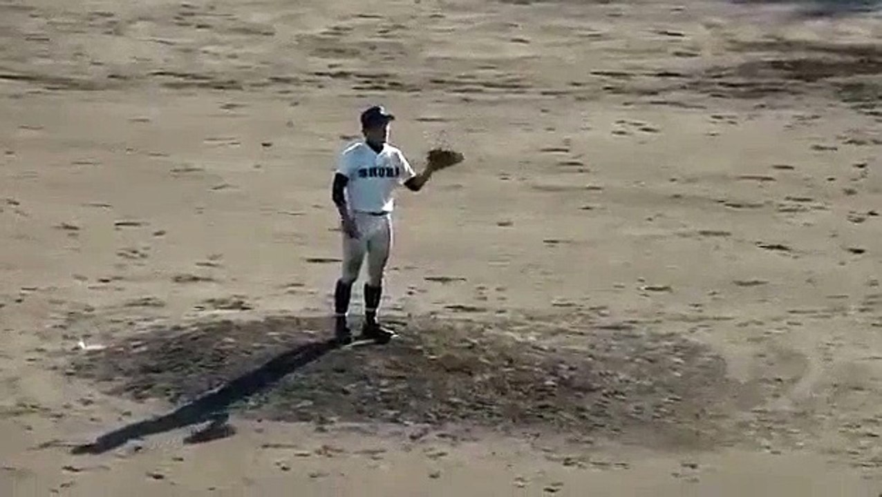 首里高校　大浜勝太投手
