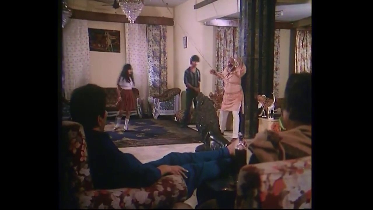Yeh Hai Basti Badmashon Ki Movie - Part 2/13