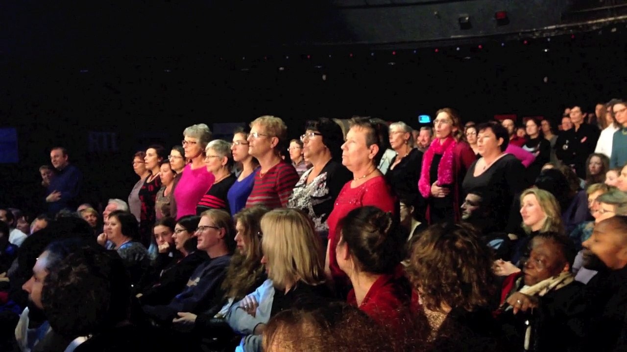 Michaël Gregorio - 180 choristes cachés à l'Olympia - Décembre 2014