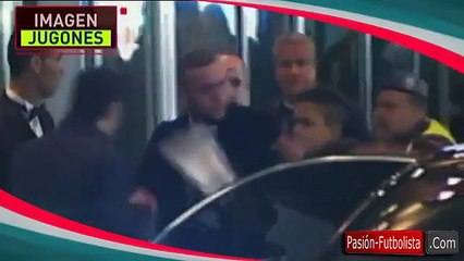 El Susto de Cristiano Ronaldo por un Aficionado que intento conseguir un autógrafo u2022 2016