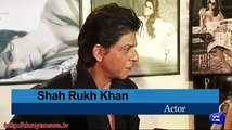 Shahrukh kkhan is praising Pakistani actress Mahira Khan...