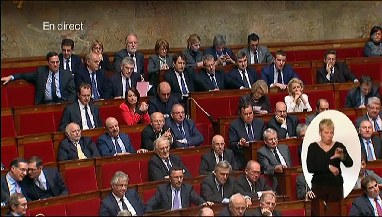 Lutte contre le terrorisme : furieux, Bernard C...