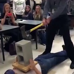 Mukulnya Yang Benar Donk Kan Yang Kena Siadek Kecil