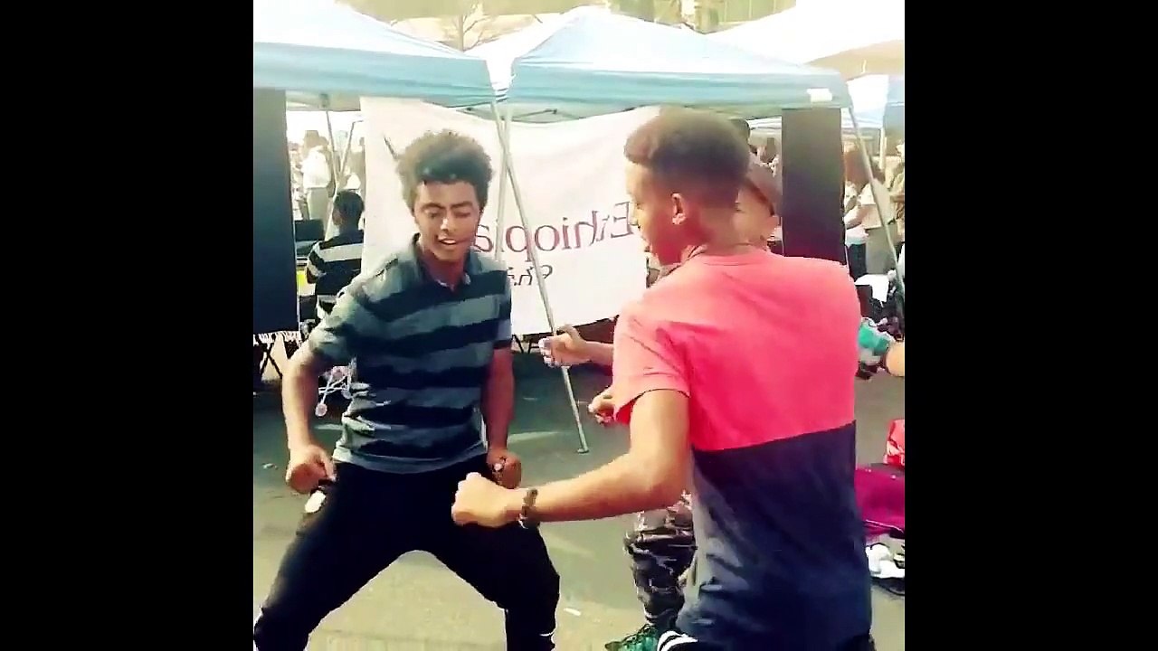 Ethiopian sexy Girls and boys dancing