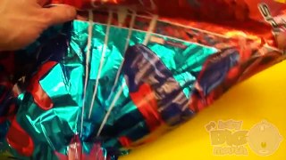 TOYS - Opening a HUGE GIANT JUMBO Spider Man Surprise Egg!