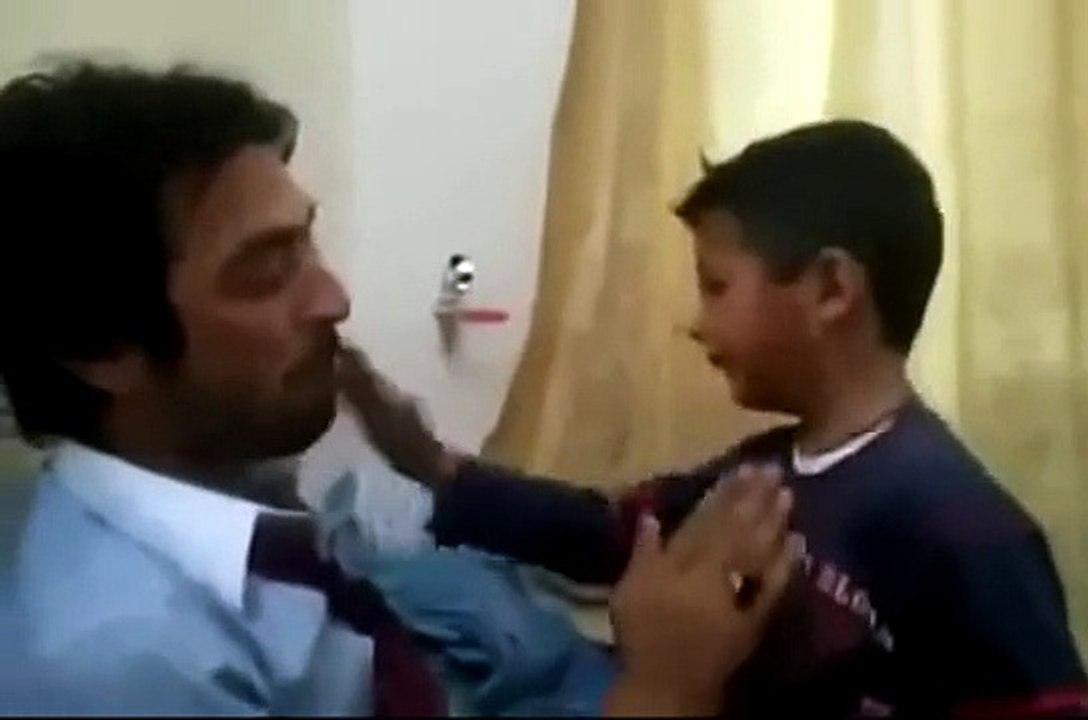 Un père bat son fils de 6 ans