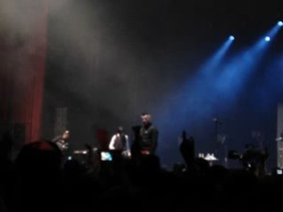 GOOD CHARLOTTE CONCERT OLYMPIA 20 MAI 2007 (13)