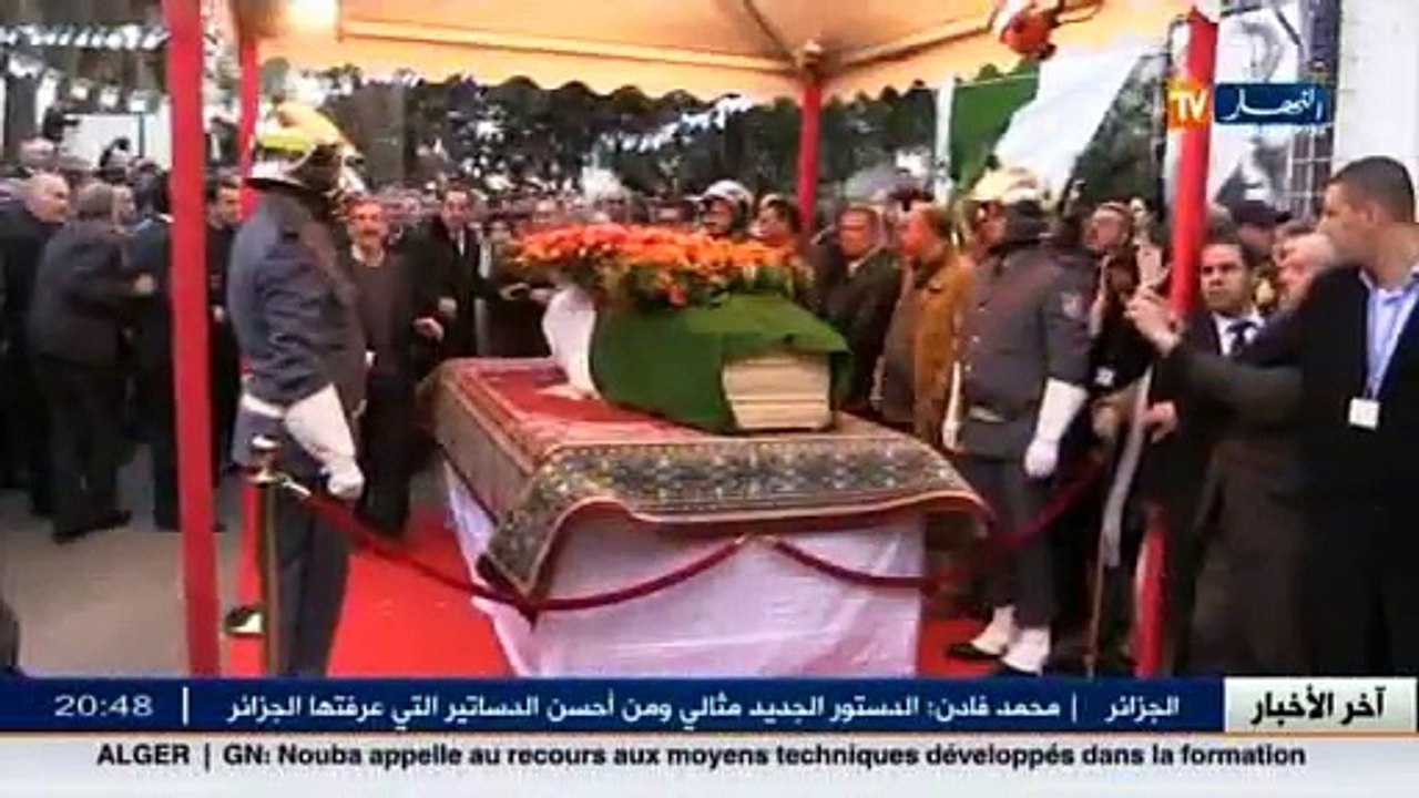 سياسة  الجنرال بتشين يخرج عن صمته و يدلي بتصريحات مثيرة