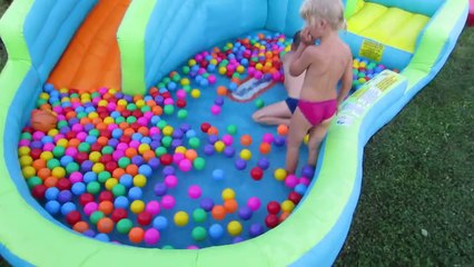 Water  Playground Fun, Slide and Ball Pit Fun, Bouncy Castle ,Plac zabaw  dla dzieci