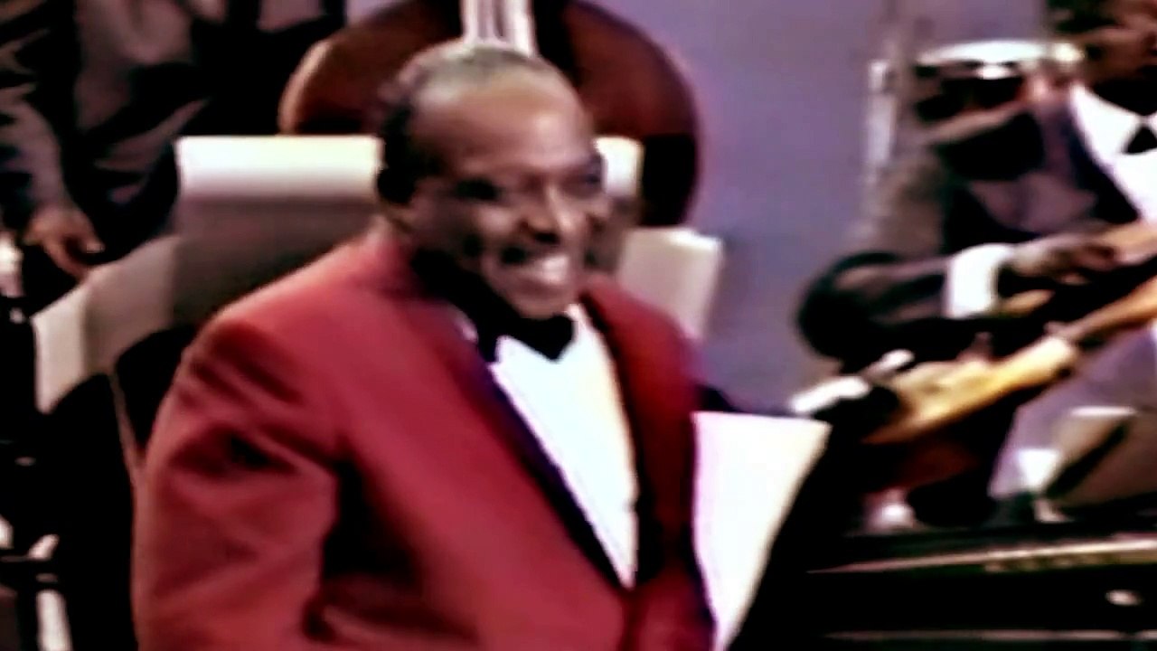 Shirley Bassey - Climb Every Mountain / Let Me Sing And I'm Happy (1967 TV Special)