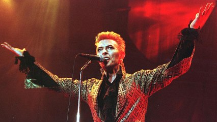 The Most Iconic Gender-Bending Style Moments From David Bowie