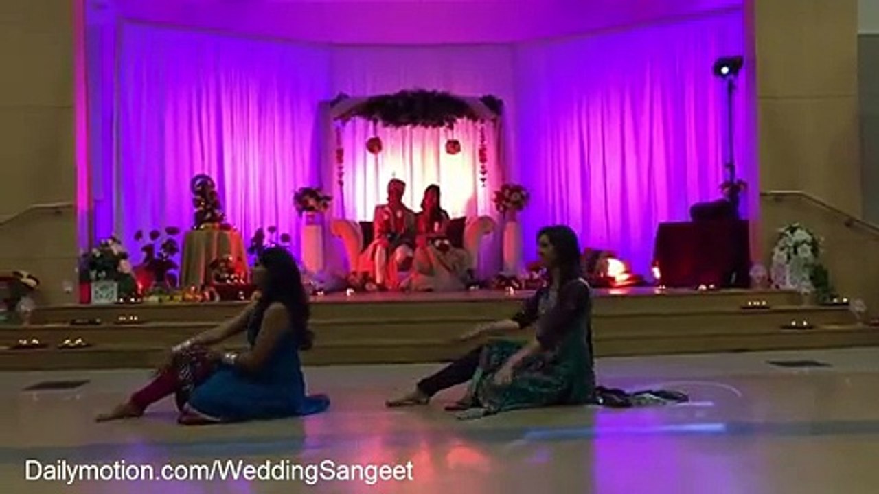 Pakistani Girls Wedding Dance At Islamabad Marriage Hall  HD