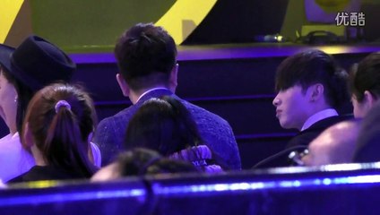 Chenyu Hua华晨宇20160112移动视频风云盛典获最具人气男歌手奖