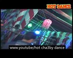 استعراض رقاصة لجسمها وهيجان واثارة على المسرح في فرح شعبي hot cha3by dance