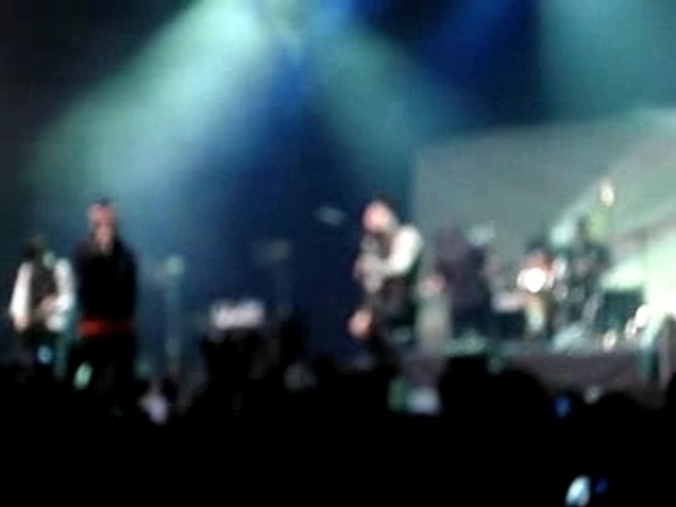 GOOD CHARLOTTE CONCERT OLYMPIA 20 MAI 2007 (18)