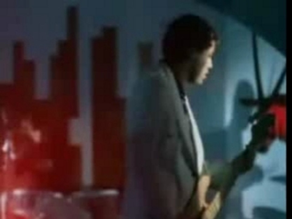 Muse - Supermassive Black Hole [2006][SkidVid]