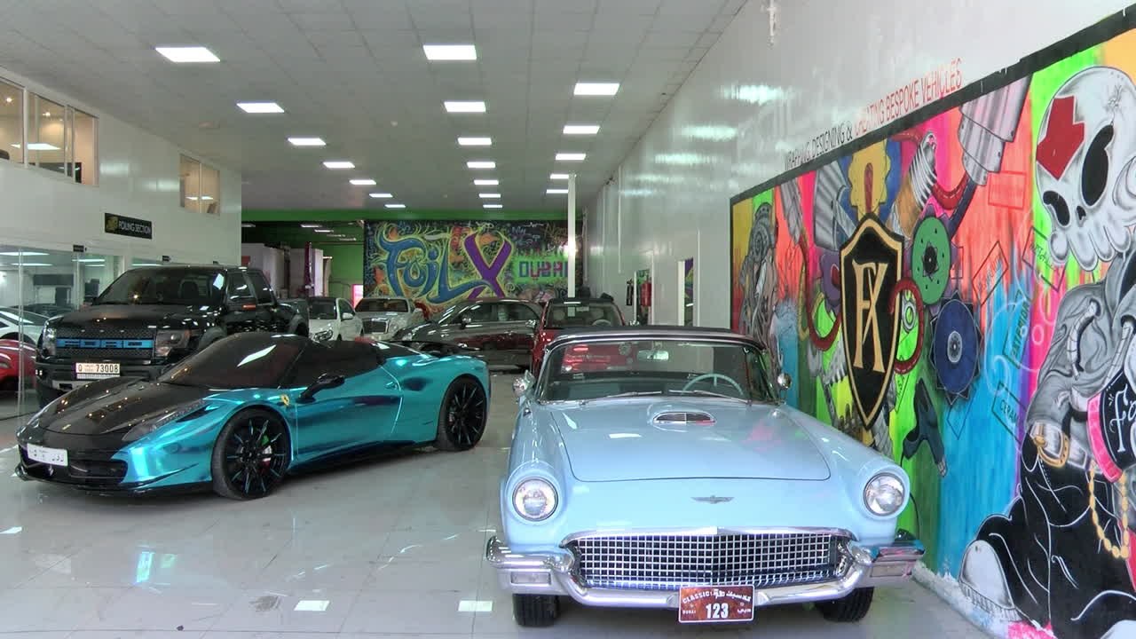 Carros personalizados viram moda em Dubai