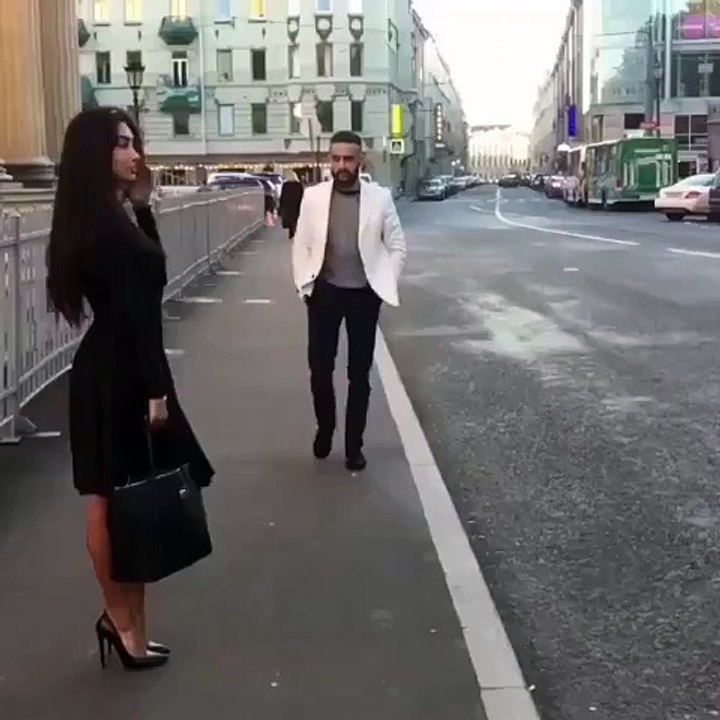 Девушка просто перепутала
