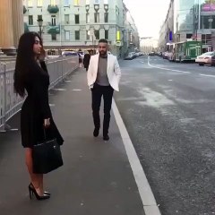 Девушка просто перепутала