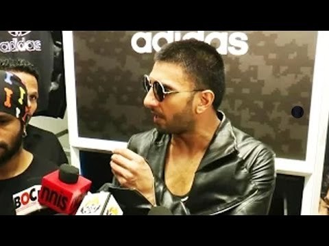 ANGRY Ranveer Singh SLAMS His Fan For Misbehaving
