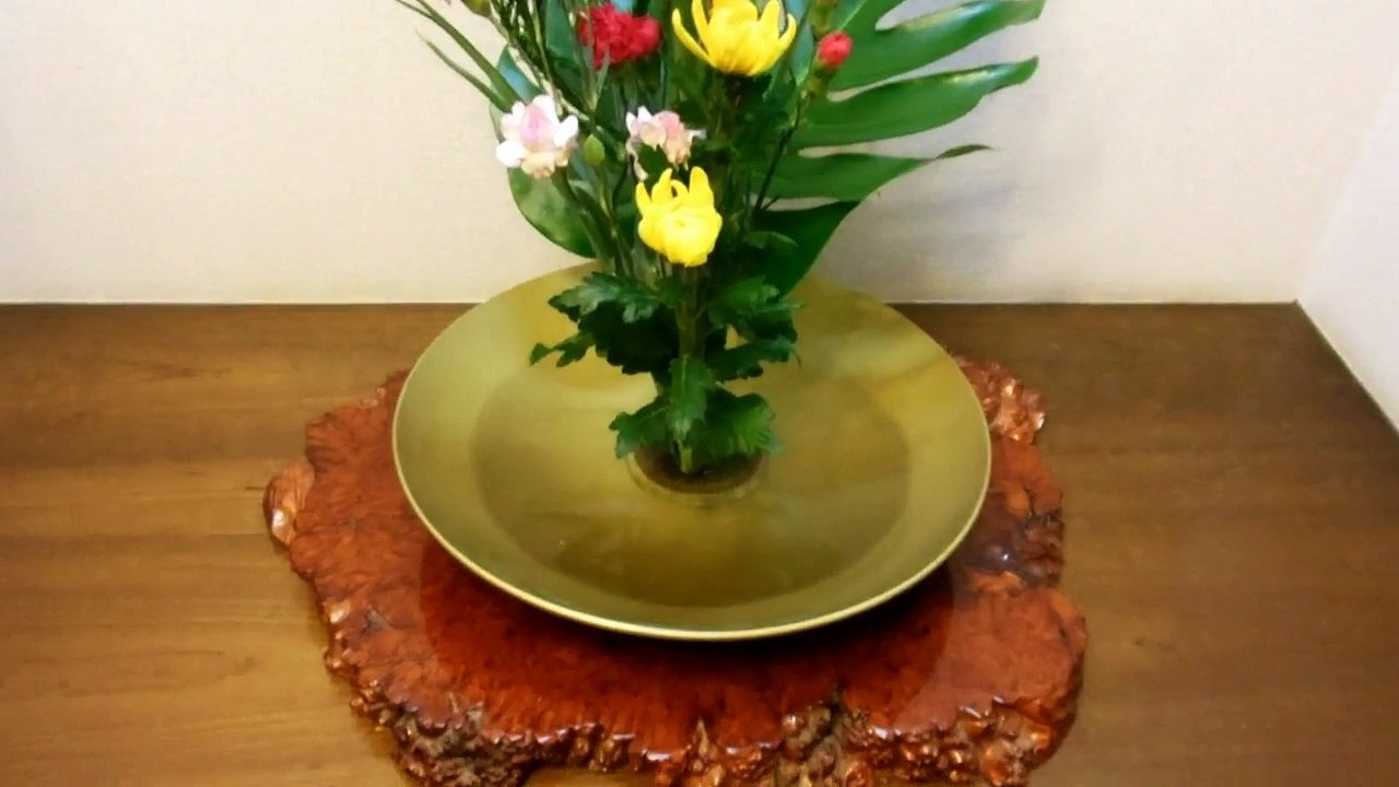 Winter Ikebana in Japan!