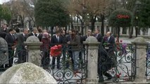 Başbakan Ahmet Davutoğlu, Saldırının Yaşandığı Sultanahmet Meydanı'nda