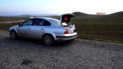 Silvan'da Arama Yapılan Araçta Çok Sayıda Mühimmat Ele Geçirildi