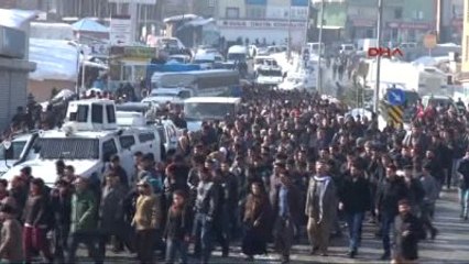 Hakkari Van'da Öldürülen PKK'lı Hakkari'de Toprağa Verildi