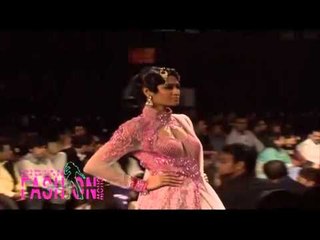 Hot Sucheta Sharma Ramp Walks