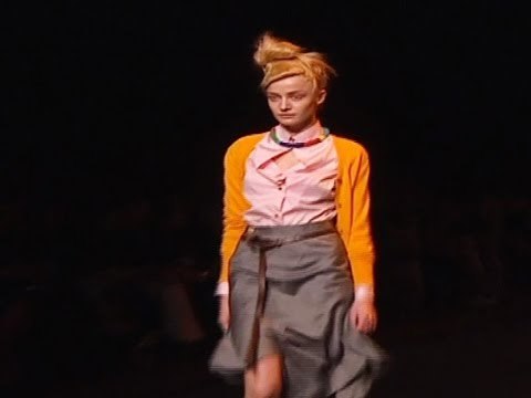 Hot Indian Babes At Lakme Fashion week