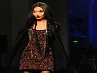 Sizzling Models On Ramp