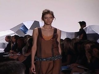 Urmila Matondkar And Tushar Kapoor Burn The Ramp