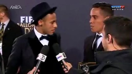 Neymar parabeniza Wendell Lira pelo prêmio Puskás 2015 (Latest Sport)