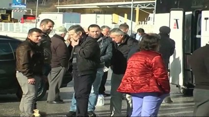 BLLOKOHET KALIMI NE PIKEN KUFITARE TE KAPSHTICES, SHKAK DEFEKTI NE PALEN GREKE LAJM