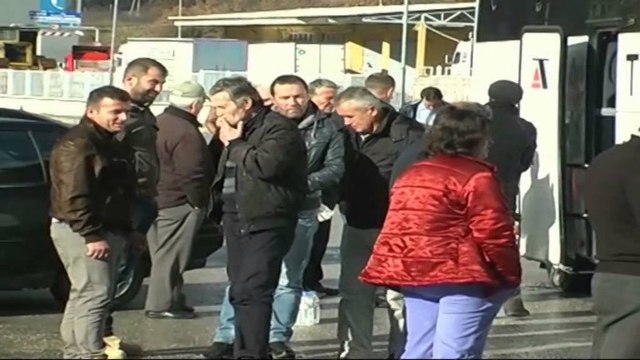 BLLOKOHET KALIMI NE PIKEN KUFITARE TE KAPSHTICES, SHKAK DEFEKTI NE PALEN GREKE LAJM