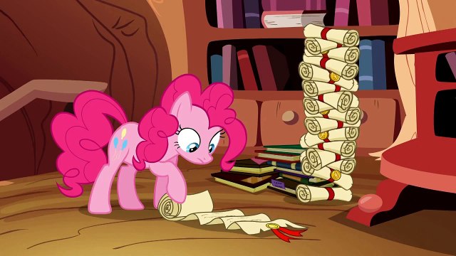 Pinkie Founds Out She Could Be Related To Applejack - My Little Pony: Friendship Is Magic - Season
