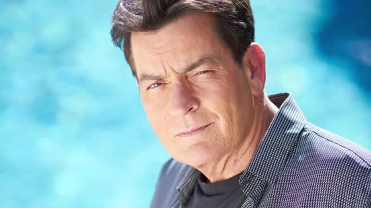 Charlie Sheen setzte seine HIV Medikamente ab