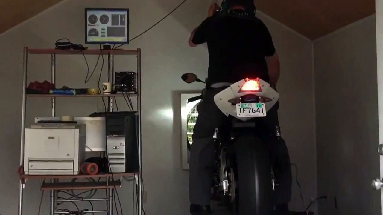 BrenTuning BMW S1000RR dyno ECU tuning session