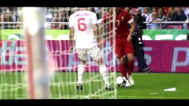 Craziest Football Skills & Tricks - Football Freestyle ● Tricks & Skills ► Neymar ● Ronaldinho ● Ronaldo ● Lucas ● Ibrahimovic Ronaldinho ● Freestyle ● Crazy Tricks Lionel Messi ● Amazing Free Kick Goals HD Vol. 1