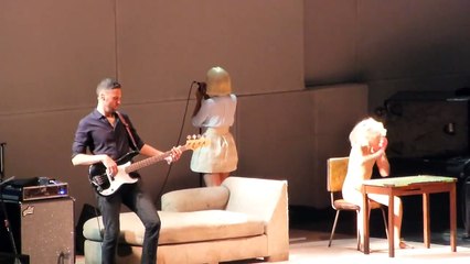 Sia - Big Girls Cry (Hollywood Bowl, Los Angeles CA 10/24/14)