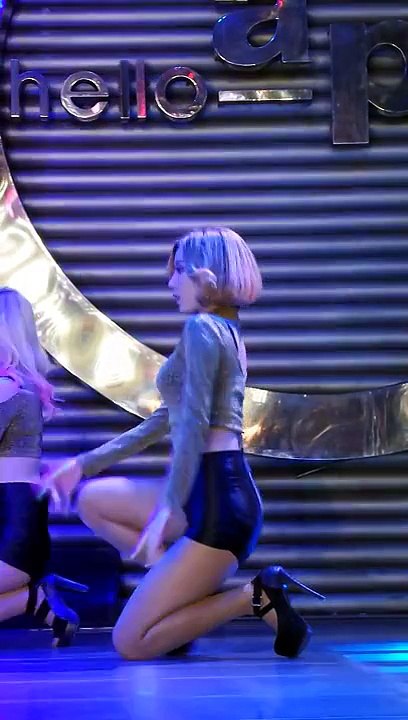 160111 로즈퀸 Rose Queen 지니 - Ke$ha Blow (헬로apm) 직캠