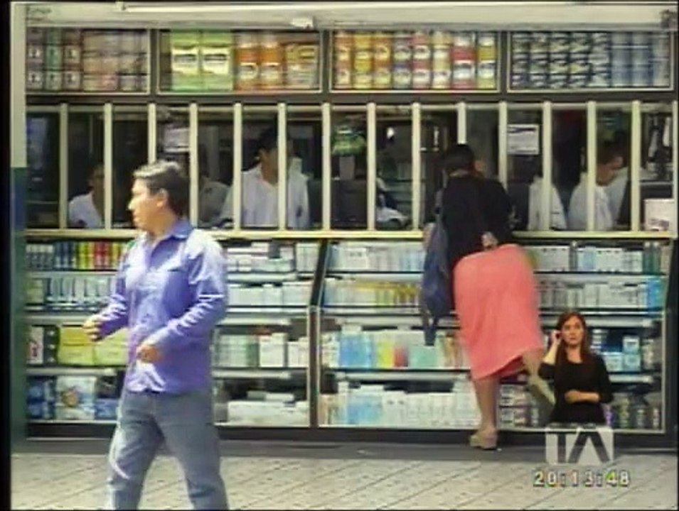 Desacuerdos por subasta de medicinas entre farmacéuticas y Sercop