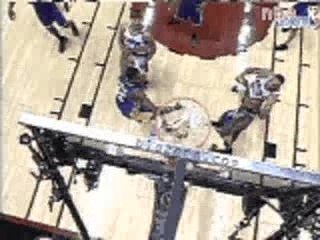 Arvidas Sabonis au Dunk